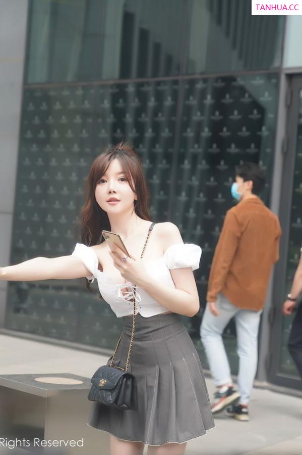 黄米妮  米妮大萌萌 [XiuRen]高清写真图 2020.08.05 No.2408 糯美子Mini第58张图片